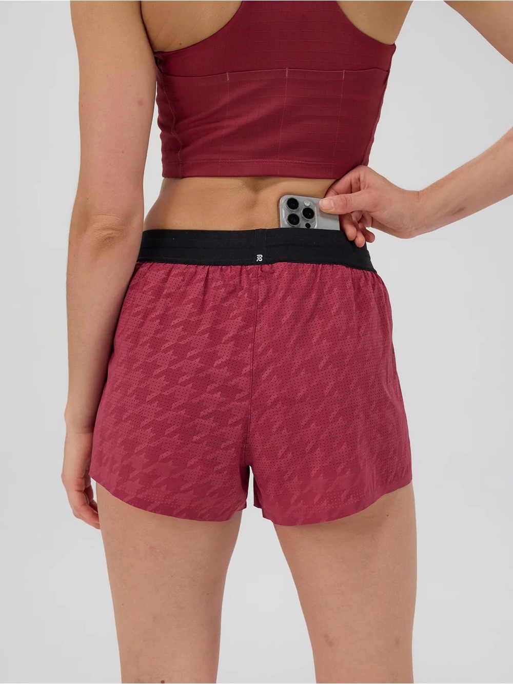 NWT! BANDIT WOMEN'S VENTO™ 3" SPLIT SHORT - BERRY - Picture 2 of 7